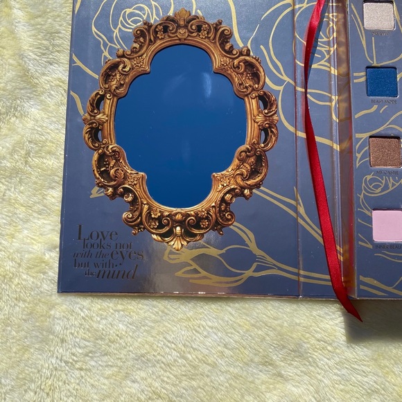 LORAC Beauty and the Beast Bundle - Picture 6 of 12